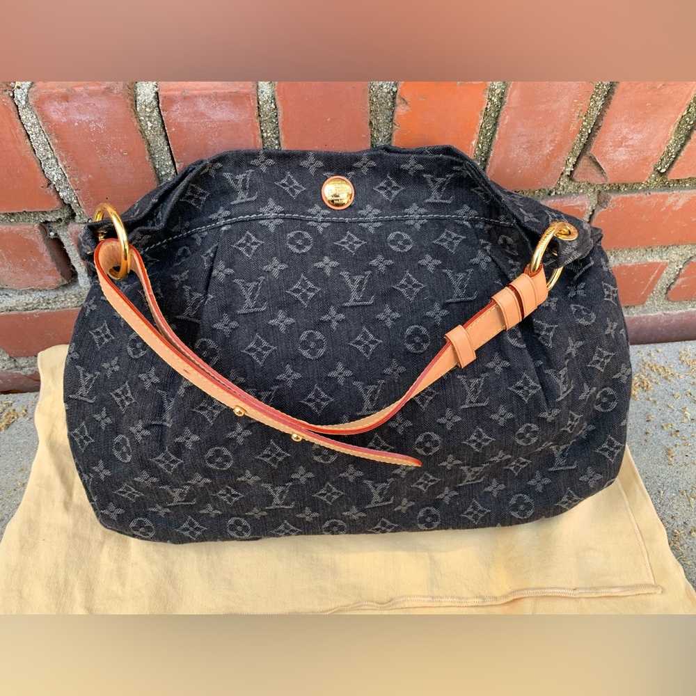 Louis Vuitton Noir Daily Monogram Denim Shoulder Bag PM